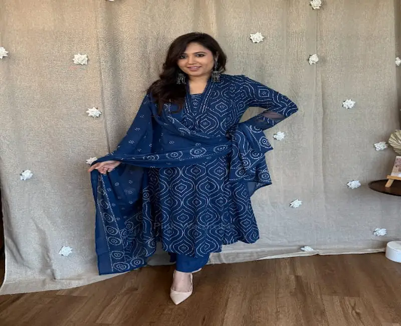 Beautiful Heavy embroidery and lace work Suit Sets